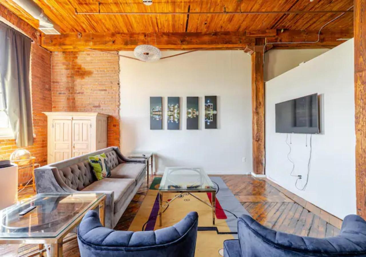 Riverview Loft * Detroit